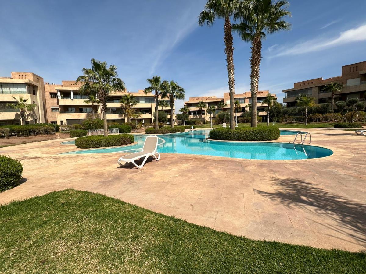 Apartment Somptueux 3 Chambres De 160 M². Front De Golf *